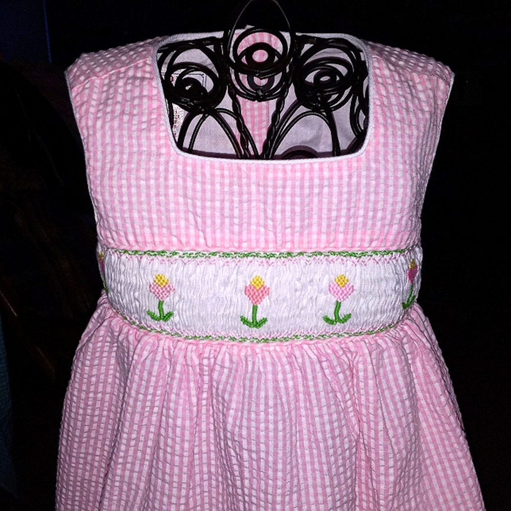 LIKE NEW! Copper Key Smocked Seersucker Dress, CAN BE $15. w/$4.99shipping!